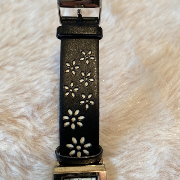 4/$20 3 Watches - Picture 9 of 10